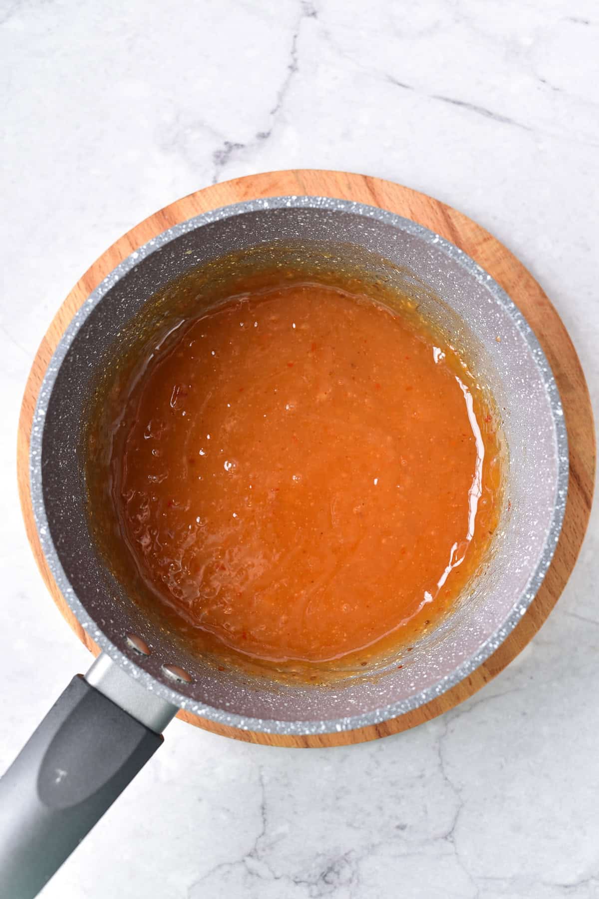 Cooked sauce in a pot.