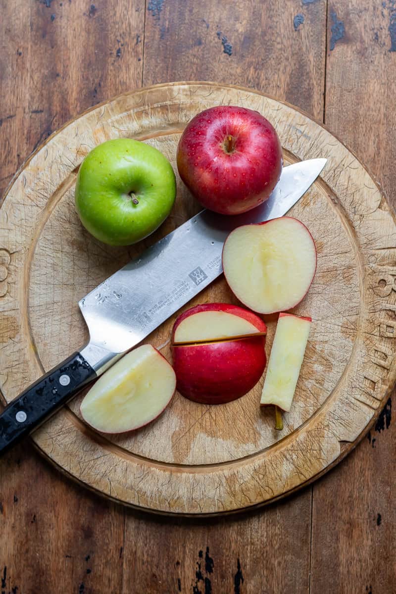 Slicing red and green apples.